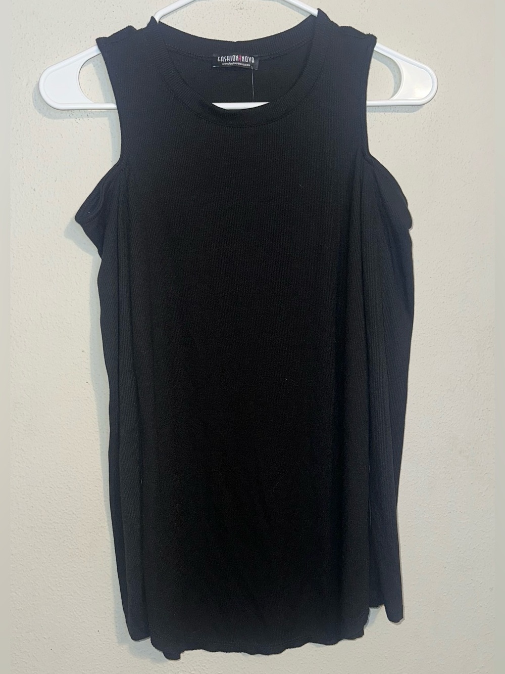Fashion Nova Black Cold-Shoulder Ribbed Top